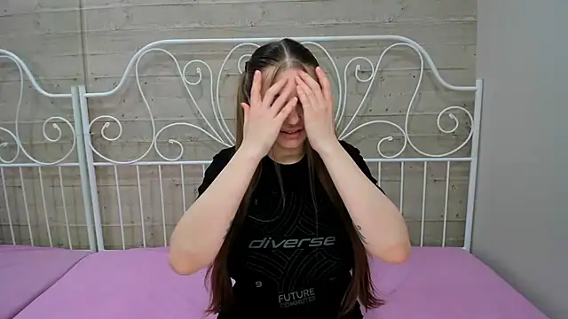 JuliaBusty online show from 22, 3, 2025