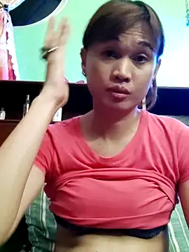 QueenSoreal online show from 2, 12, 2025