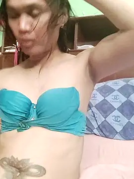 QueenSoreal online show from 10, 4, 2026