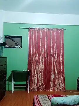 QueenSoreal online show from 18, 9, 2025