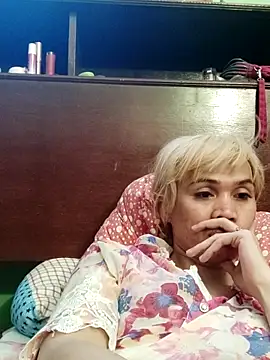 QueenSoreal online show from 21, 6, 2026