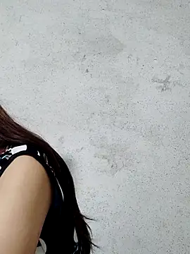 QueenSoreal online show from 8, 9, 2025