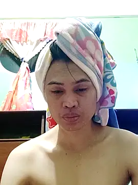 QueenSoreal online show from 22, 12, 2025