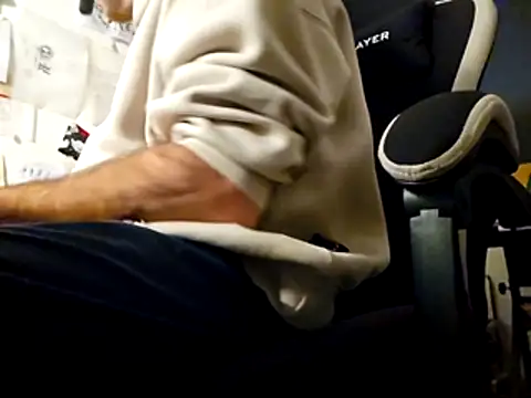 verylargecock online show from 24, 10, 2025