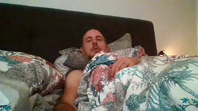 verylargecock online show from 16, 9, 2025