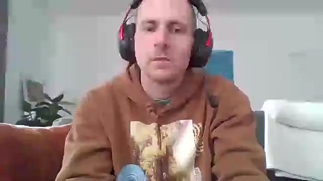 verylargecock online show from 21, 9, 2025