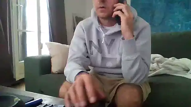 verylargecock online show from 20, 9, 2025