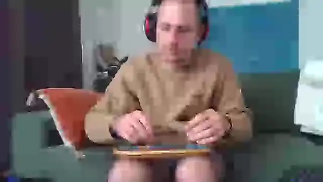 verylargecock online show from 22, 9, 2025