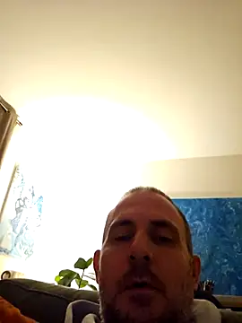 verylargecock online show from 10, 2, 2026