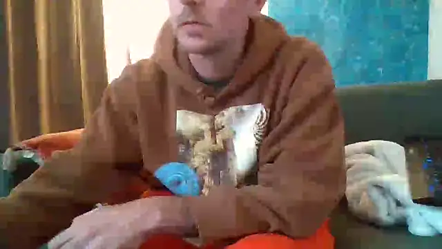 verylargecock online show from 23, 9, 2025