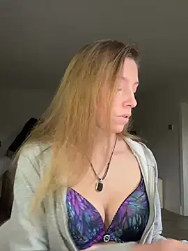 Heidi Harper online show from 6, 1, 2025