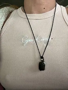 Heidi Harper online show from 28, 10, 2025