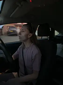 Heidi Harper online show from 1, 3, 2025