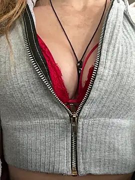 Heidi Harper online show from 21, 10, 2025