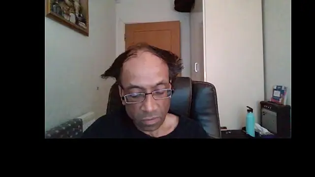 Snapshot of rauncher1 chatting on 29, 6, 2026 rauncher1 online show from 29, 6, 2026