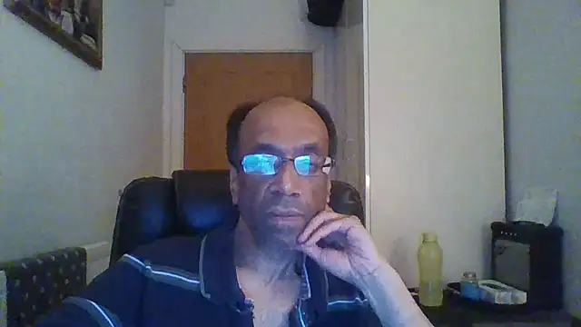 rauncher1 online show from 23, 11, 2025