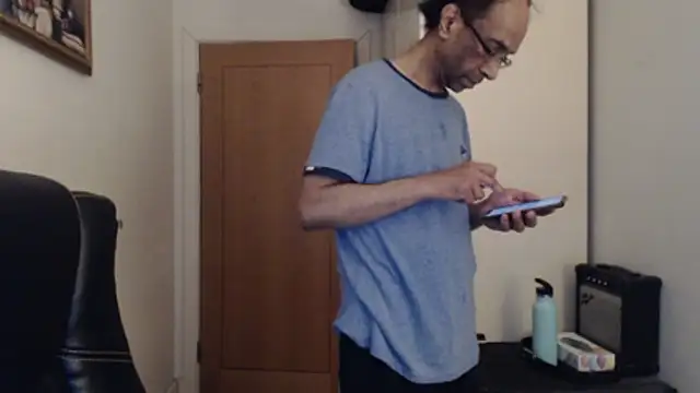 rauncher1 online show from 18, 4, 2026