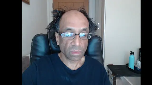 Snapshot of rauncher1 chatting on 14, 7, 2026 rauncher1 online show from 14, 7, 2026
