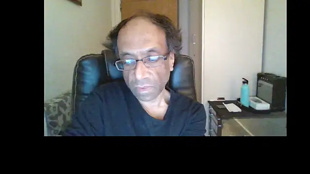 Snapshot of rauncher1 chatting on 29, 5, 2026 rauncher1 online show from 29, 5, 2026