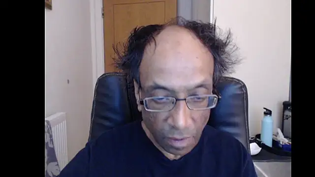 Snapshot of rauncher1 chatting on 4, 6, 2026 rauncher1 online show from 4, 6, 2026