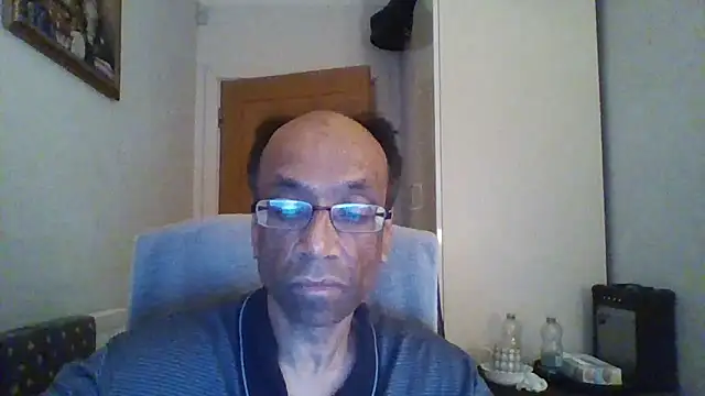 rauncher1 online show from 26, 9, 2025