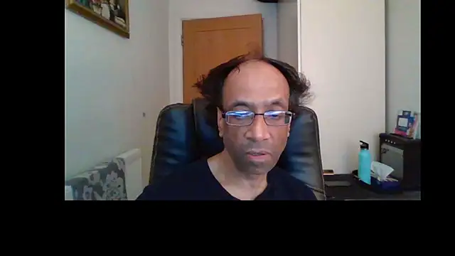 Snapshot of rauncher1 chatting on 28, 6, 2026 rauncher1 online show from 28, 6, 2026