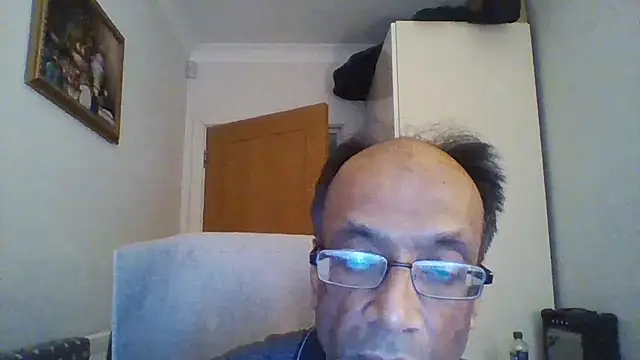 rauncher1 online show from 2, 10, 2025