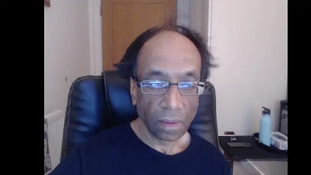Snapshot of rauncher1 chatting on 1, 5, 2026 rauncher1 online show from 1, 5, 2026