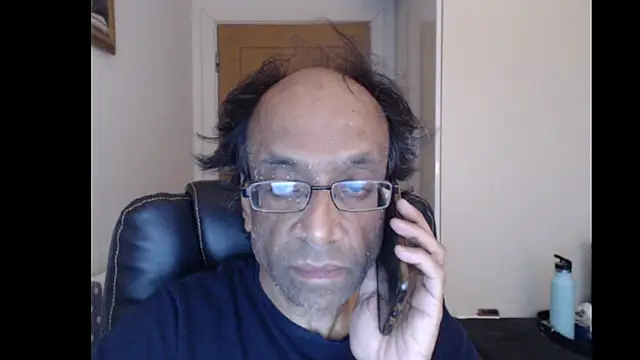 Snapshot of rauncher1 chatting on 18, 6, 2026 rauncher1 online show from 18, 6, 2026