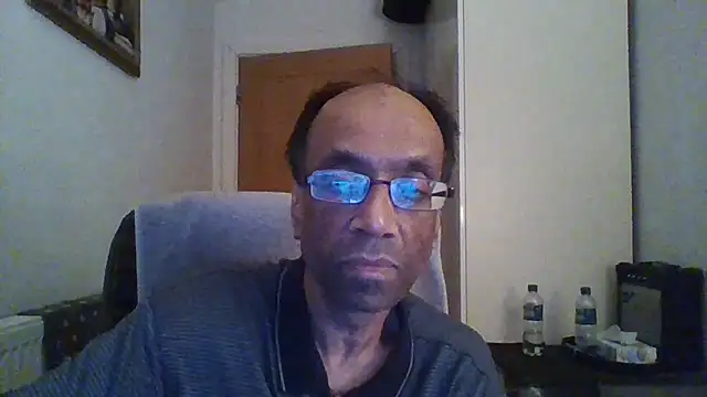 rauncher1 online show from 15, 10, 2025