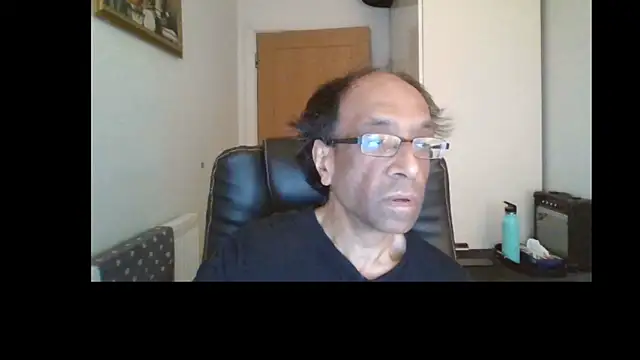 Snapshot of rauncher1 chatting on 1, 6, 2026 rauncher1 online show from 1, 6, 2026