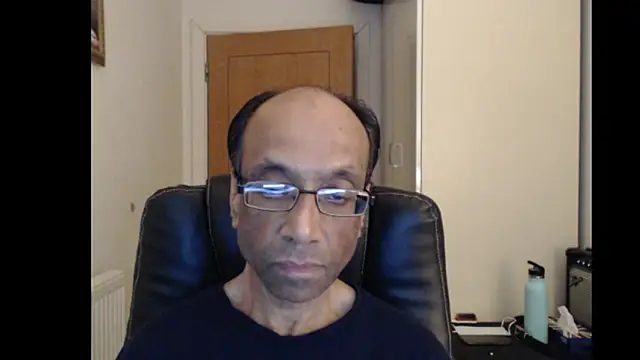 Snapshot of rauncher1 chatting on 7, 6, 2026 rauncher1 online show from 7, 6, 2026