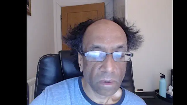 Snapshot of rauncher1 chatting on 3, 6, 2026 rauncher1 online show from 3, 6, 2026