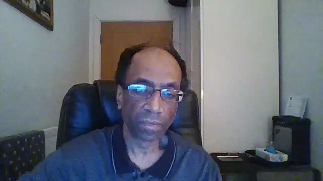 rauncher1 online show from 19, 12, 2025