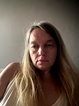 Susanel online show from 5, 10, 2025