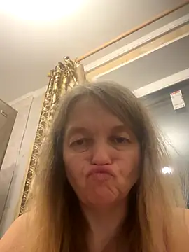 Susanel online show from 8, 11, 2025