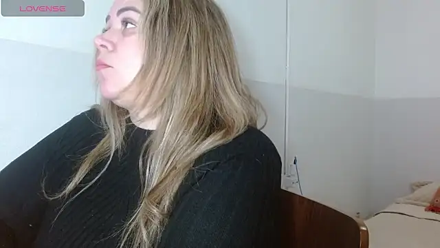 bella savati online show from 27, 9, 2025