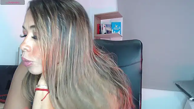 BriannaLorens online show from 7, 10, 2025