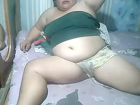 cutechubbyasian online show from 10, 4, 2026