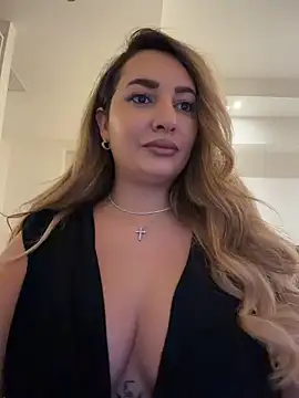 Snapshot of YaaraCollins chatting on 28, 2, 2026 YaaraCollins online show from 28, 2, 2026