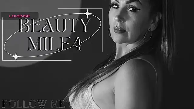 chantall1375 online show from 9, 10, 2025