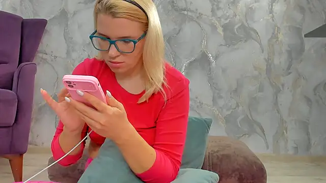 succubus online show from 6, 10, 2025