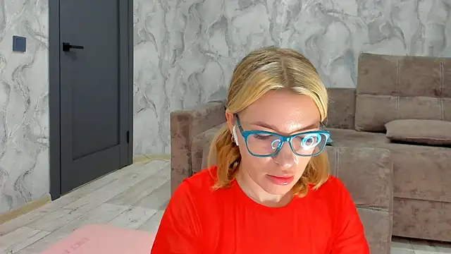 succubus online show from 7, 4, 2026