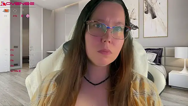 Victoria Romans online show from 28, 9, 2025