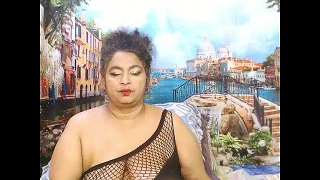 Snapshot of indianstar75 chatting on 22, 10, 2025 indianstar75 online show from 22, 10, 2025