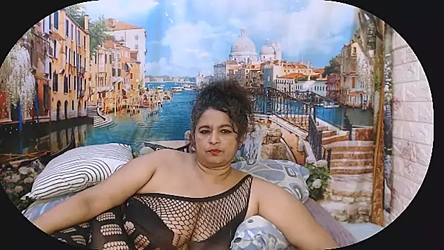 Snapshot of indianstar75 chatting on 31, 10, 2025 indianstar75 online show from 31, 10, 2025