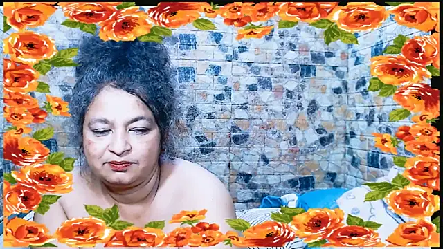 Snapshot of indianstar75 chatting on 12, 11, 2025 indianstar75 online show from 12, 11, 2025