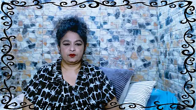 Snapshot of indianstar75 chatting on 1, 12, 2025 indianstar75 online show from 1, 12, 2025