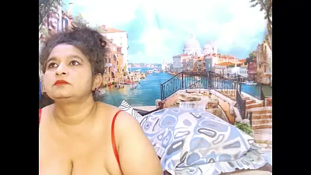 Snapshot of indianstar75 chatting on 17, 10, 2025 indianstar75 online show from 17, 10, 2025