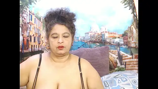 Snapshot of indianstar75 chatting on 17, 10, 2025 indianstar75 online show from 17, 10, 2025